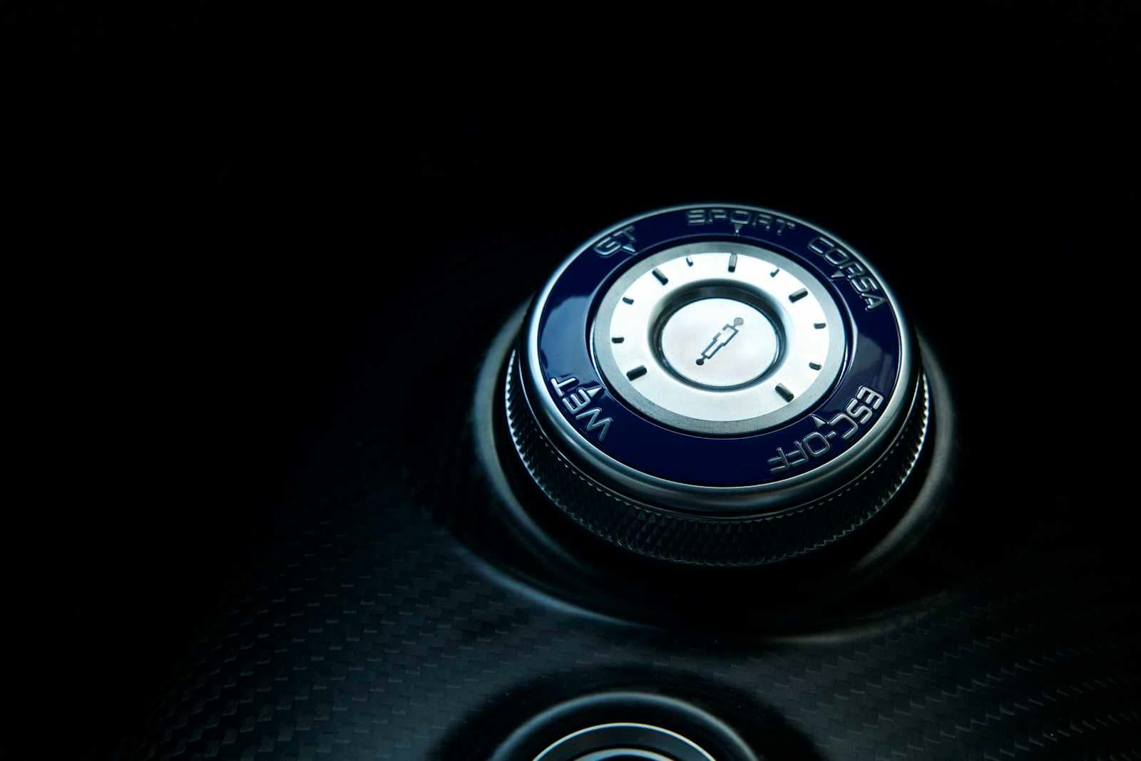 Implementing Cleaner Validation in DDD